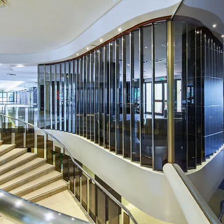 Hotel Barcelo Roma 4*