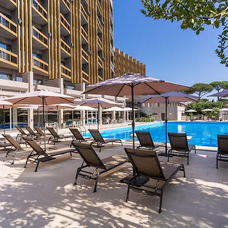 Barcelo Roma Hotel 4*