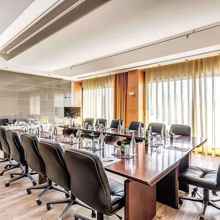 Barcelo Roma Hotel 4*